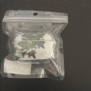 NWT Taylor Swift Evermore Ivy AirPod Pro Case